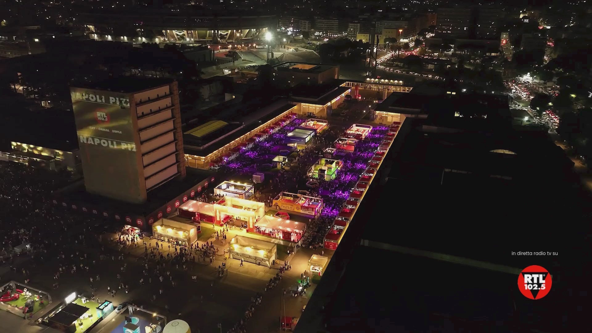 Carica il video: pizza_village_napoli_milano_mostra_oltremare_citylife